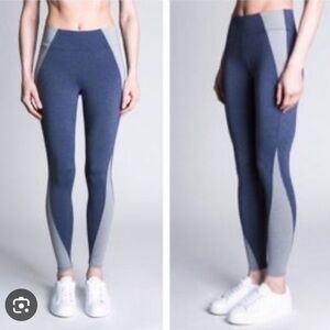 FREE with any purchase Work out leggings